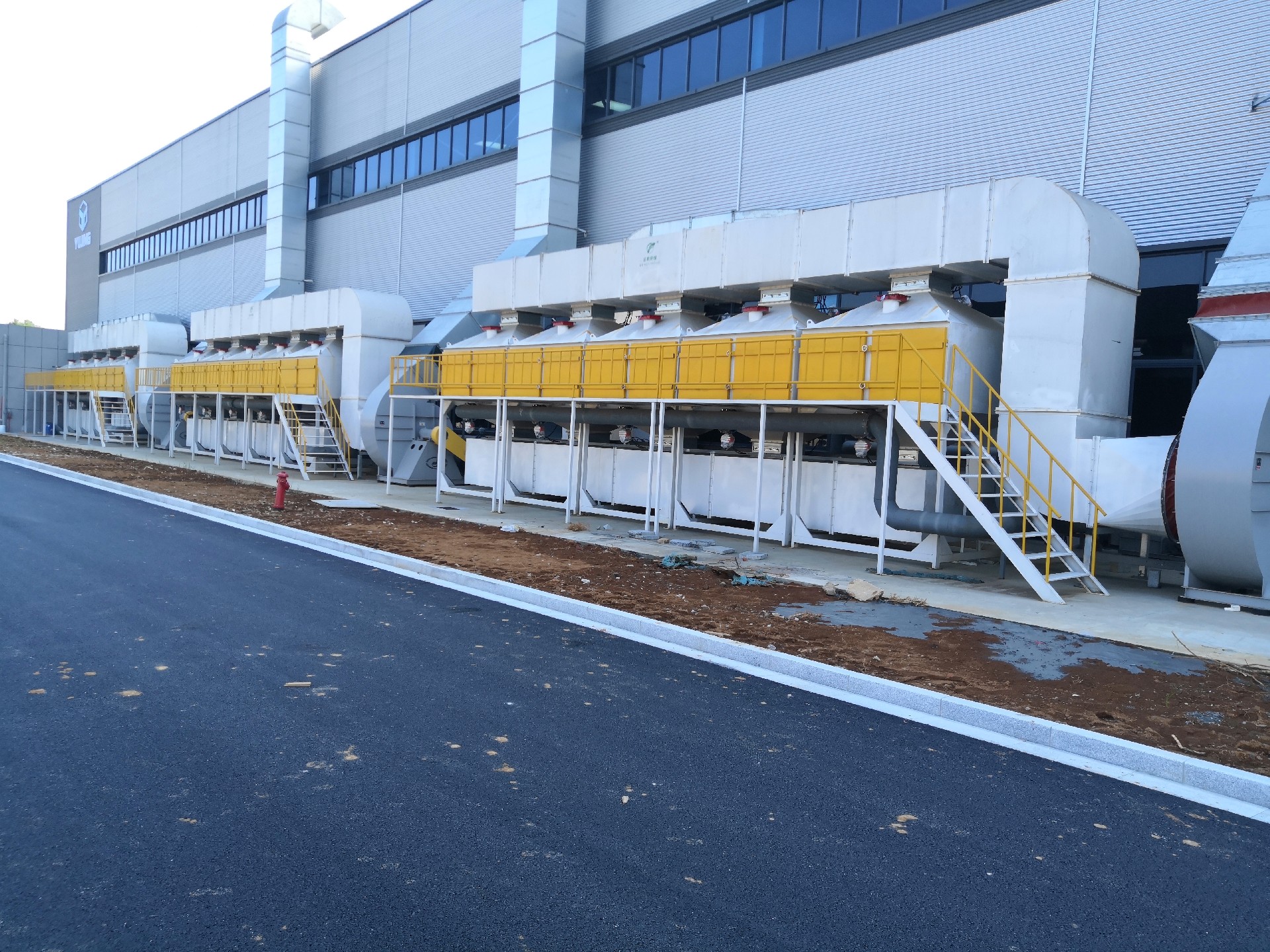 活性炭吸附脫附+催化燃燒設備